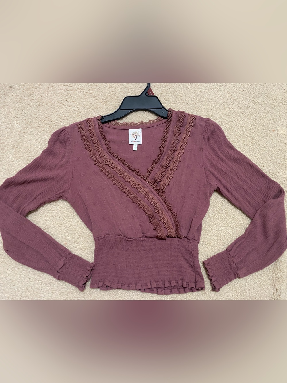 Delicate Lace-Trim V-Neck Sweater Top - Mauve